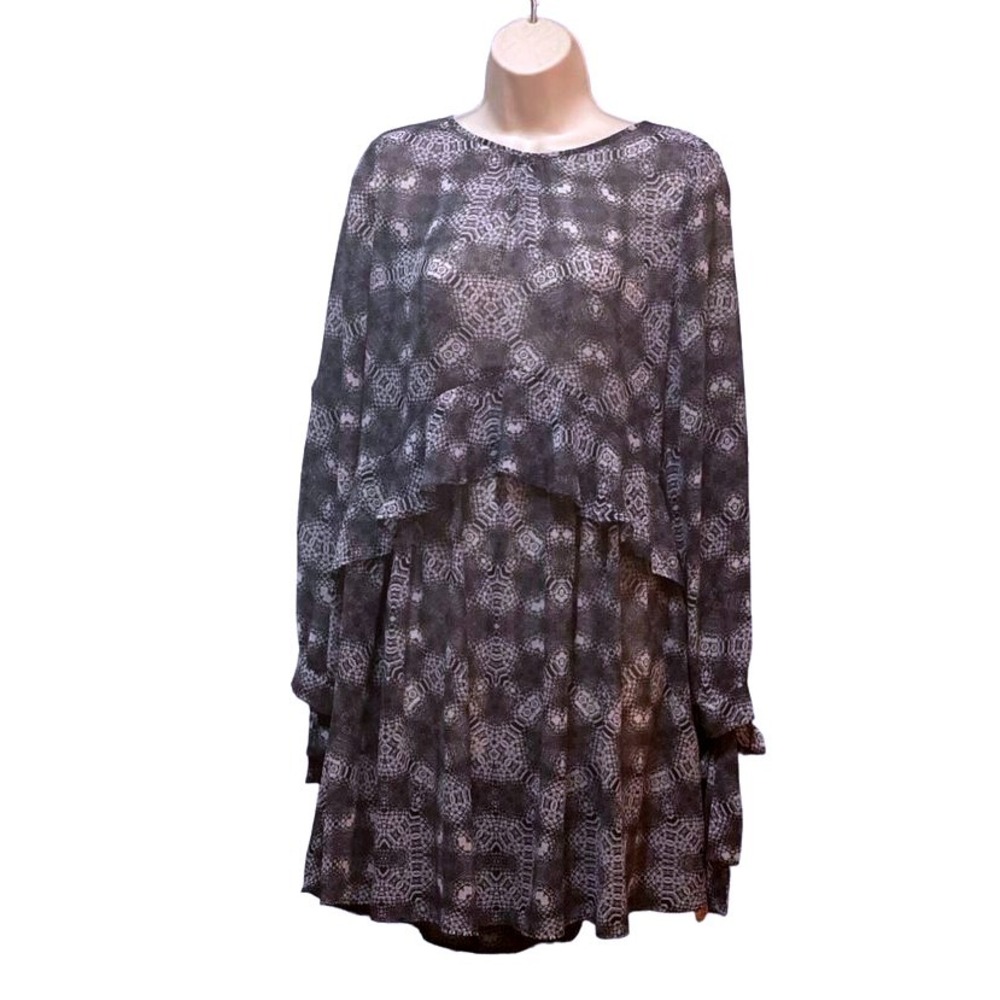 Sam Edelman Semi Sheer Boho Key Hole Gray White Abstract Design Ruffled Dress 10